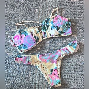 Maaji Floral reversible bikini set: top Large bottom Med